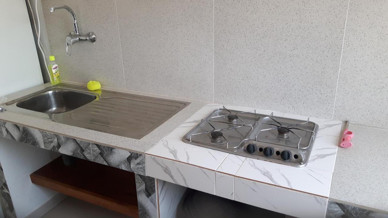 Appartement Familial Spacieux Avec Climatisation ジガンショール エクステリア 写真